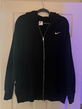 Nike Black Zip Hoodie with Silver Zipper